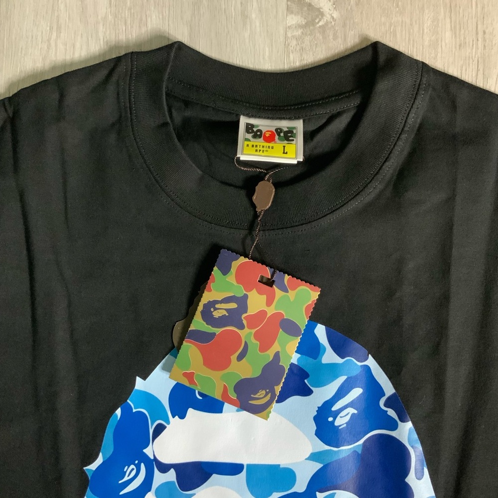 *NEW* BAPE Black Tee with Blue Camo Ape Head - Picture 3 of 6